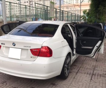 BMW 3 Series 320i 2011 - Bán BMW 3 Series 320i 2011, đi 65000km