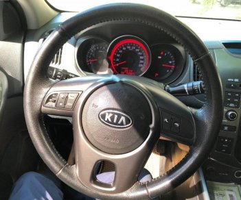 Kia Forte SLi 2009 - Cần bán lại xe Kia Forte SLi 2009, màu đen, nhập khẩu nguyên chiếc, giá chỉ 395 triệu