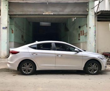 Hyundai Elantra   1.6AT 2016 - Cần bán lại xe Hyundai Elantra 1.6AT năm sản xuất 2016