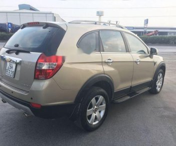 Chevrolet Captiva 2008 - Bán ô tô Chevrolet Captiva đời 2008 xe gia đình giá cạnh tranh