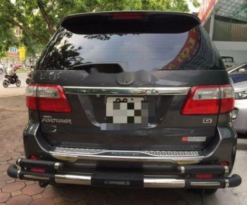 Toyota Fortuner 2010 - Bán Toyota Fortuner đời 2010, màu xám, giá 650tr