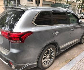 Mitsubishi Outlander 2016 - Cần bán xe Mitsubishi Outlander năm 2016 màu xám (ghi), nhập khẩu nguyên chiếc