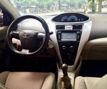 Toyota Vios E 2014 - Cần bán Toyota Vios E 2014 số sàn, xe gia đình