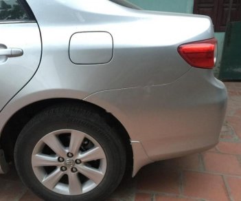 Toyota Corolla altis 2013 - Bán Toyota Corolla altis đời 2013, màu bạc