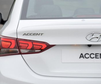 Hyundai Accent 1.4 MT Base 2018 - Bán Hyundai Accent 2018 hoàn toàn mới đủ màu, giao xe ngay. Hỗ trợ trả góp lên đến 90% giá trị xe (kể cả hồ sơ khó), LH 0901450667