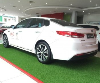 Kia Optima 2.0 AT 2018 - Bán Kia Optima GAT sản xuất năm 2018, màu trắng, giá 789tr