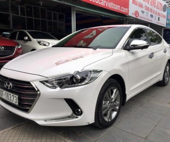 Hyundai Elantra 1.6AT 2017 - Cần bán lại xe Hyundai Elantra 1.6AT đời 2017, màu trắng còn mới