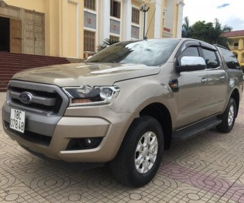 Ford Ranger XLS 2015 - Bán ô tô Ford Ranger XLS 2015, màu vàng, nhập khẩu