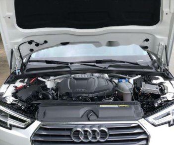 Audi A4 2016 - Cần bán gấp Audi A4 sản xuất năm 2016, màu trắng, xe nhập 