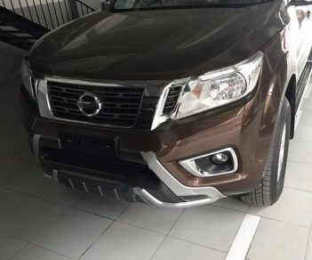 Nissan Navara 2018 - Cần bán Nissan Navara đời 2018, màu nâu, xe nhập