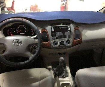 Toyota Innova  G 2007 - Cần bán Toyota Innova G đời 2007, màu bạc xe gia đình, 348tr