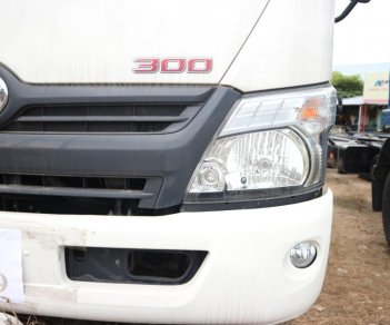 Hino 300 Series 2016 - Bán xe tải 3,5 tấn thùng mui bạt XZU720l