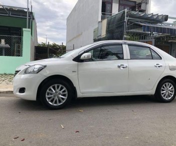 Toyota Vios 2011 - Bán xe Toyota Vios năm sản xuất 2011, màu trắng, giá tốt