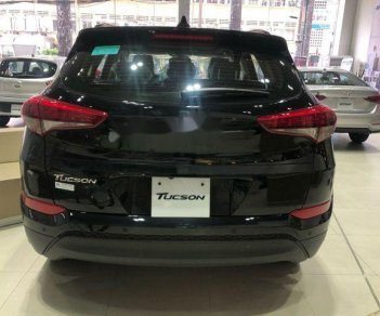 Hyundai Tucson 2018 - Bán Hyundai Tucson năm sản xuất 2018, màu đen, 848tr