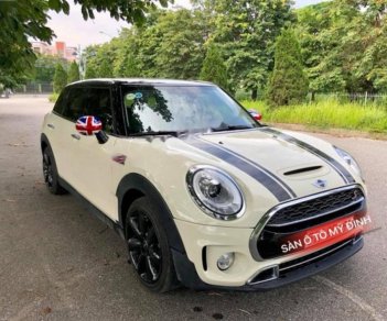 Mini Cooper Club man S 2017 - Cần bán lại xe Mini Cooper Club man S sản xuất 2017, màu trắng, xe nhập