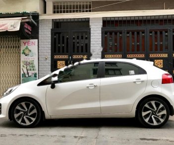 Kia Rio 1.4 AT 2016 - Bán ô tô Kia Rio 1.4 AT sản xuất 2016, màu trắng, nhập khẩu nguyên chiếc còn mới