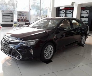 Toyota Camry 2.0E 2018 - Bán Toyota Camry 2.0E sản xuất năm 2018, màu đen