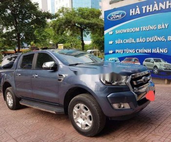 Ford Ranger  XLT 2.2MT 2015 - Bán Ford Ranger XLT 2.2MT 2015 xe gia đình