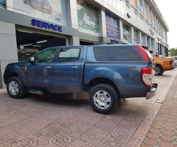 Ford Ranger  XLT 2.2MT 2015 - Bán Ford Ranger XLT 2.2MT 2015 xe gia đình