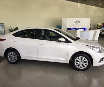 Hyundai Accent 2018 - Chỉ với 115 triệu, nhận ngay xe Accent 2018 MT màu trắng, có xe ngay