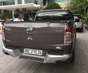 Mitsubishi Triton 2017 - Cần bán xe Mitsubishi Triton năm sản xuất 2017, màu nâu