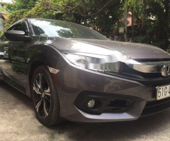 Honda Civic   1.5 Turbo 2017 - Cần bán lại xe Honda Civic 1.5 Turbo sản xuất năm 2017, màu xám, xe nhập xe gia đình, giá tốt