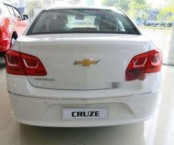 Chevrolet Cruze   2018 - Bán Chevrolet Cruze đời 2018, màu trắng, giá tốt