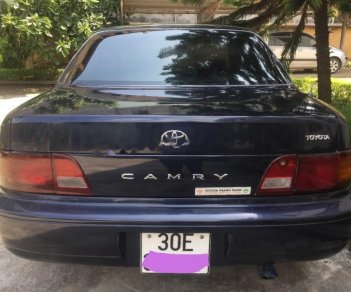 Toyota Camry 2.2 MT 1997 - Bán Toyota Camry 2.2 MT 1997, màu xanh lam, nhập khẩu nguyên chiếc, giá chỉ 165 triệu