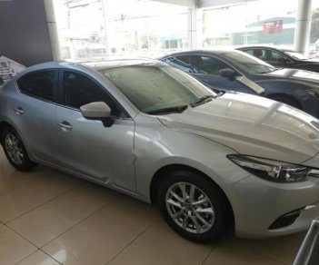 Mazda 3 1.5 AT 2018 - Bán Mazda 3 1.5 AT năm 2018, màu bạc  