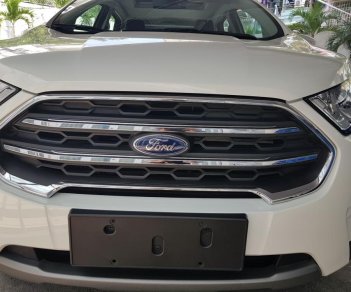 Ford EcoSport Titanium 2018 - Bán xe Ford EcoSport Titanium 2018, màu trắng, giá 648tr