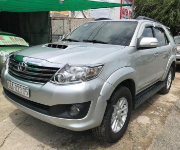 Toyota Fortuner 2.5G 2014 - Cần bán Toyota Fortuner 2.5 G đời 2014, màu bạc