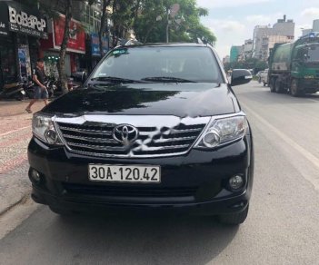 Toyota Fortuner 2014 - Bán xe Toyota Fortuner sản xuất 2014, màu đen