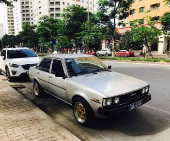 Toyota Corolla Corolla 1989 - Bán ô tô Toyota Corolla Corolla đời 1981, màu bạc, xe nhập, giá tốt