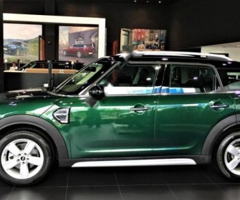 Mini Cooper Countryman 2017 - Bán ô tô Mini Cooper Countryman 2017, xe nhập, màu xanh lá