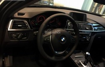 BMW 3 Series 2018 - Bán xe BMW 320i phiên bản thể thao, giá chỉ từ 1tỷ 379tr, xe giao toàn quốc