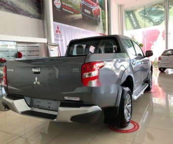 Mitsubishi Triton   2018 - Cần bán Mitsubishi Triton đời 2018, màu xám giá cạnh tranh