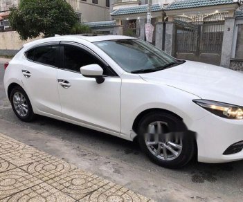 Mazda 3   Facelift  2017 - Bán Mazda 3 Facelift sản xuất 2017, màu trắng