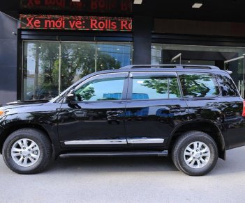 Toyota Land Cruiser VX 2015 - Bán xe Toyota Land Cruiser VX, sản xuất 2015 màu đen giá tốt