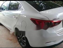 Mazda 2 2017 - Bán Mazda 2 sản xuất năm 2017, màu trắng