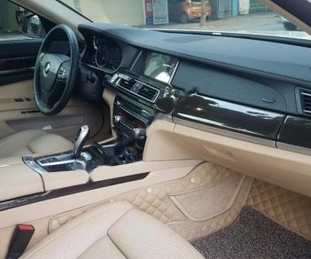 BMW 7 Series 750Li 2012 - Cần bán xe BMW 7 Series 750Li năm sản xuất 2012, màu trắng, xe nhập