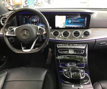 Mercedes-Benz E class E300 AMG 2016 - Cần bán xe Mercedes E300 AMG đời 2016, màu nâu, nhập khẩu số tự động