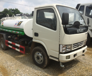 JAC 2017 - Bán xe phun nước Dongfeng 3m3, hàng sẵn giao ngay