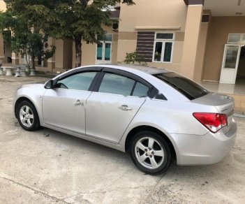 Chevrolet Cruze LS 1.6 MT 2013 - Bán Chevrolet Cruze LS 1.6 MT đời 2013, màu bạc 