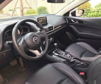 Mazda 3 Hatchback 2016 - Bán Mazda 3 Hatback sản xuất năm 2016, màu đỏ