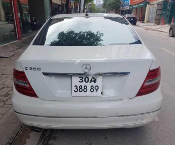 Mercedes-Benz C class 2012 - Cần bán xe Mercedes 2012, màu trắng chính chủ