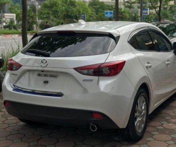 Mazda 3 2016 - Bán Mazda 3 đời 2016, màu trắng