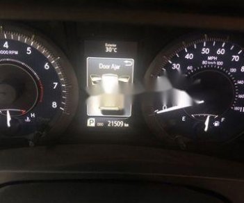 Toyota Sienna 2017 - Cần bán Toyota Sienna sản xuất 2017, màu trắng chính chủ