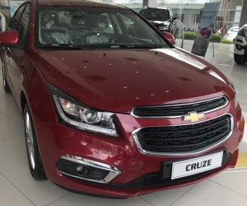 Chevrolet Cruze LT 2018 - Bán Chevrolet Cruze LT sản xuất năm 2018, màu đỏ số sàn