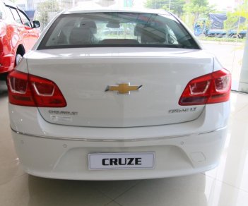 Chevrolet Cruze LT 2018 - Bán Chevrolet Cruze LT đời 2018 khuyến mãi 50tr trong tháng 6 này
