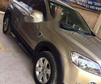 Chevrolet Captiva  MT   2010 - Bán nhanh Chevrolet Captiva MT 2010, xe gia đình